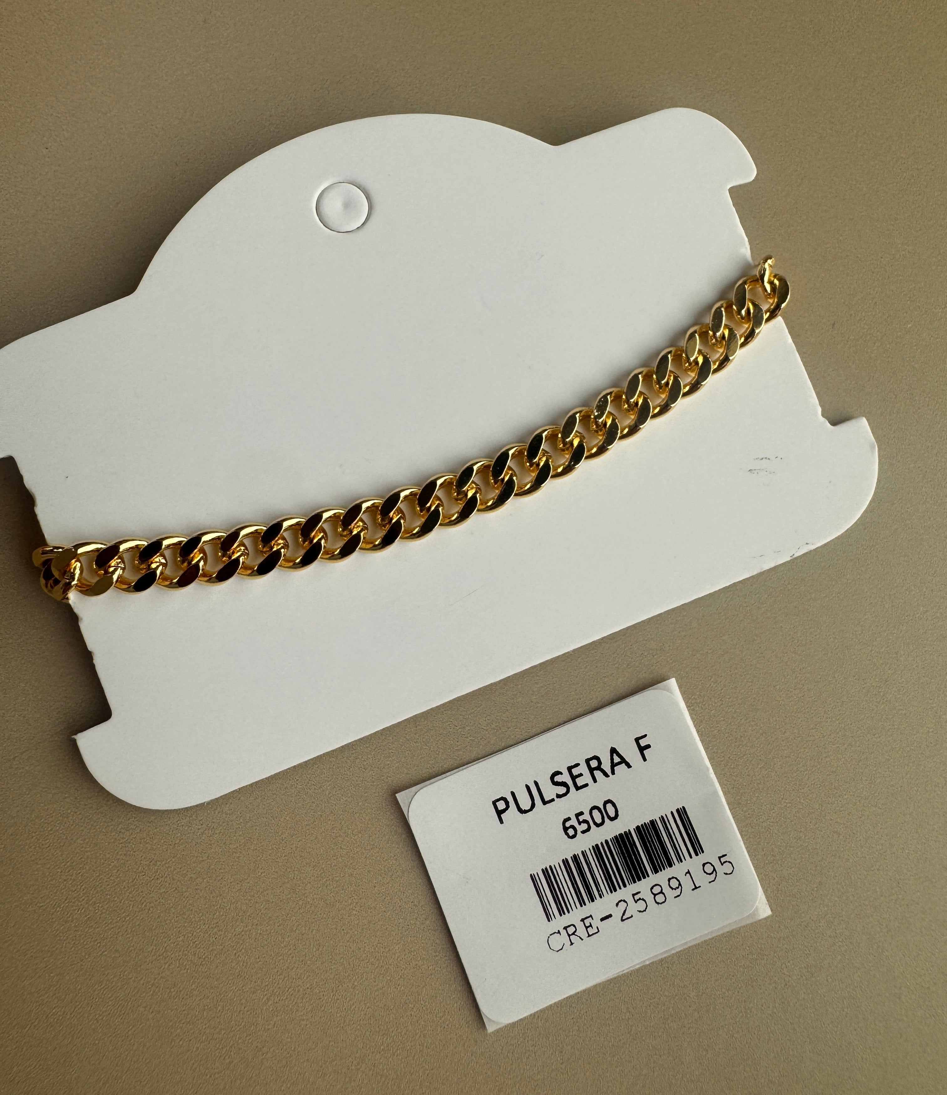 Pulsera Dorada de Eslabones Tipo Cubano