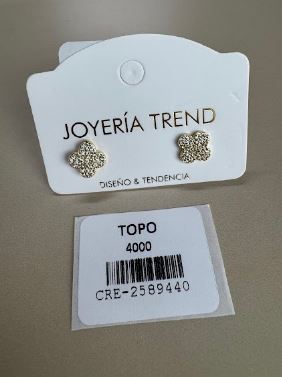 Aretes Topo Forma de Trébol con Cristales