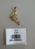Dije con Diseño de Pez Texturizado en Tono Dorado