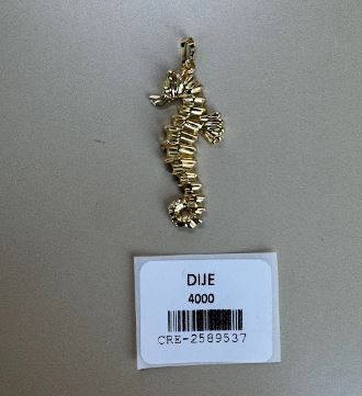 Dije de Caballito de Mar con Acabado Texturizado