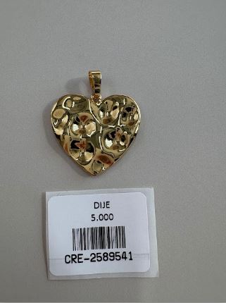Dije Corazón Texturizado Dorado