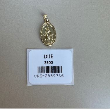 Dije Religioso Ovalado con Relieve