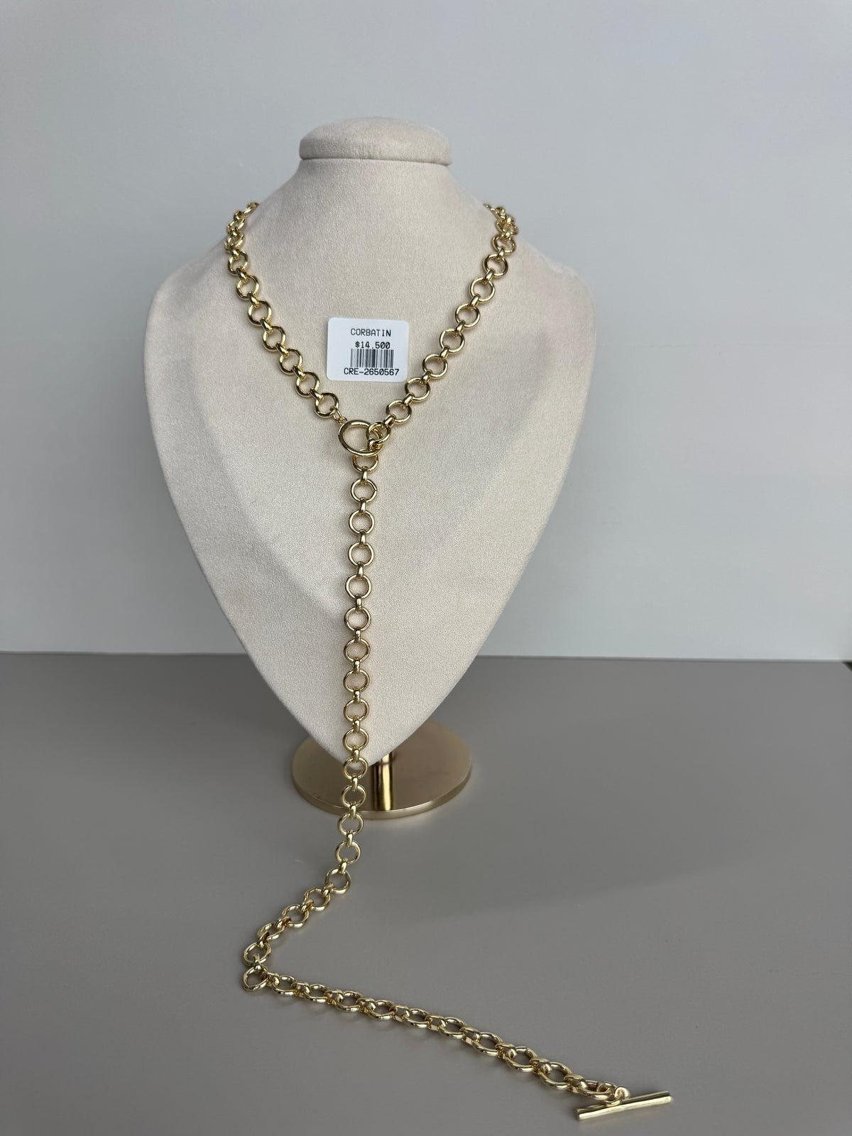 Collar corbatín eslabones