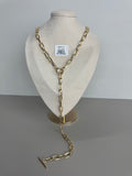 Collar con corbatín eslabones