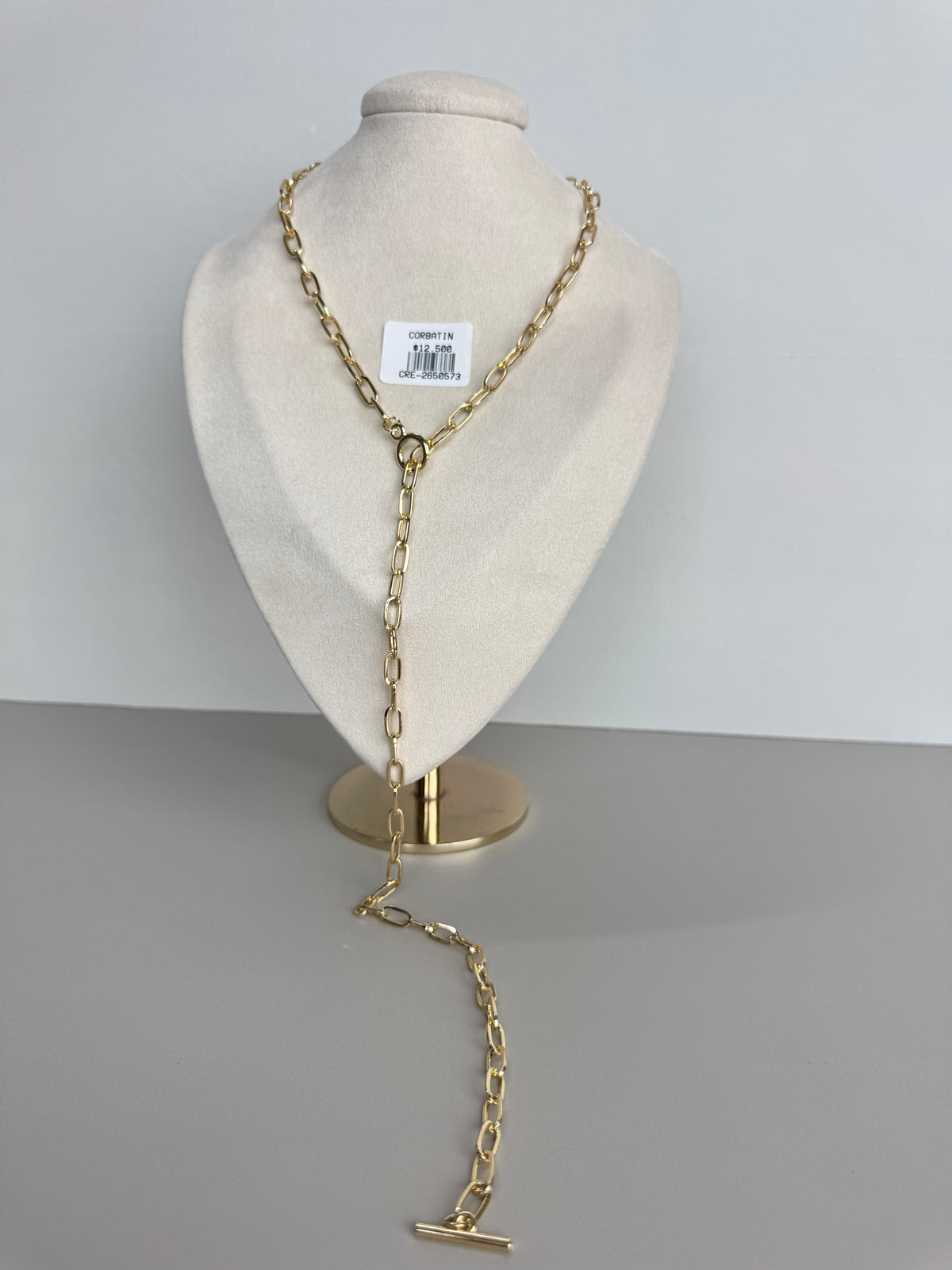 Collar y corbatín de eslabones