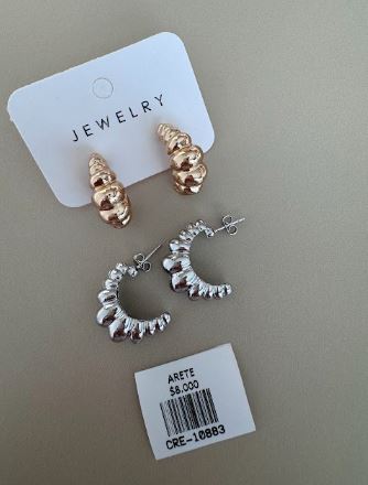 Aretes Media Luna Texturizados