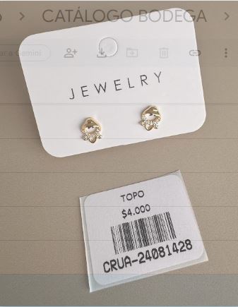 Aretes Topo Corazón con Base de Cristales Dorados