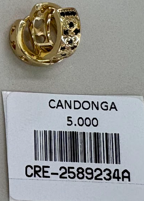 Candonga Pequeña de Corazones con Circones Negros