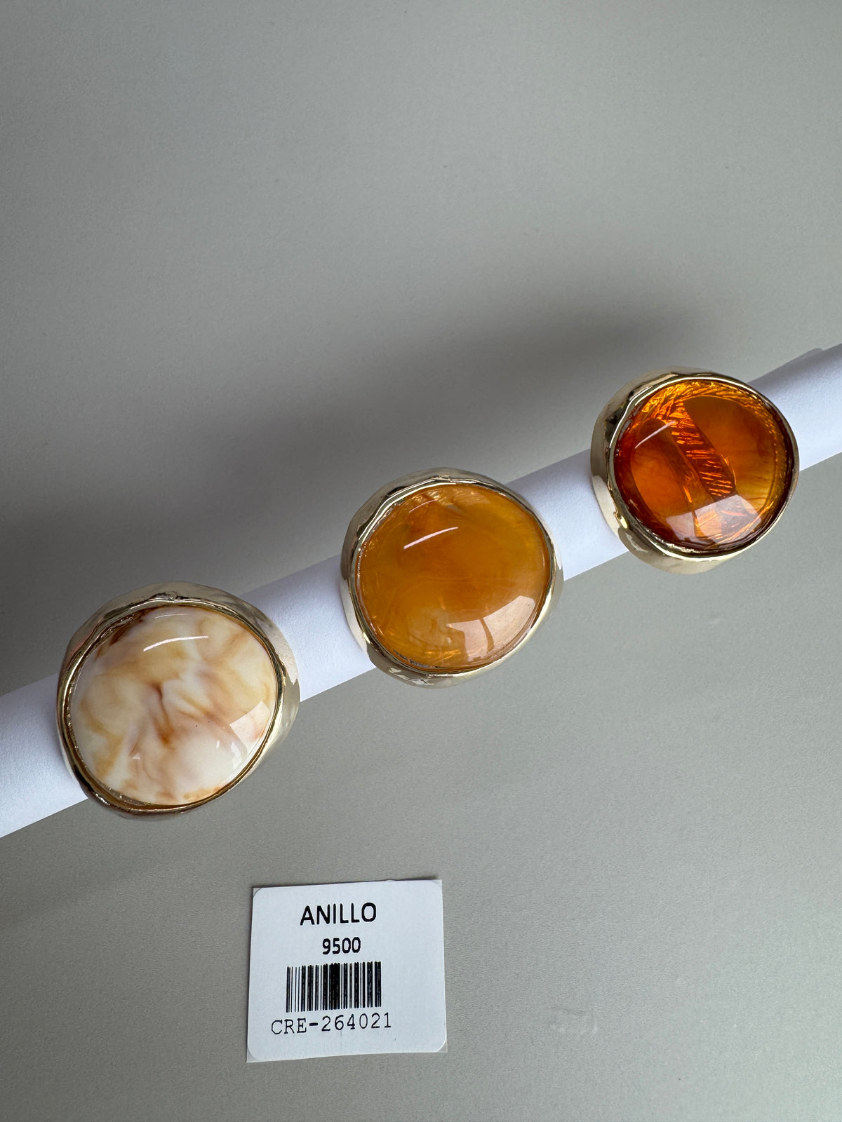 Anillo Redondo con Gema Central Efecto Mármol