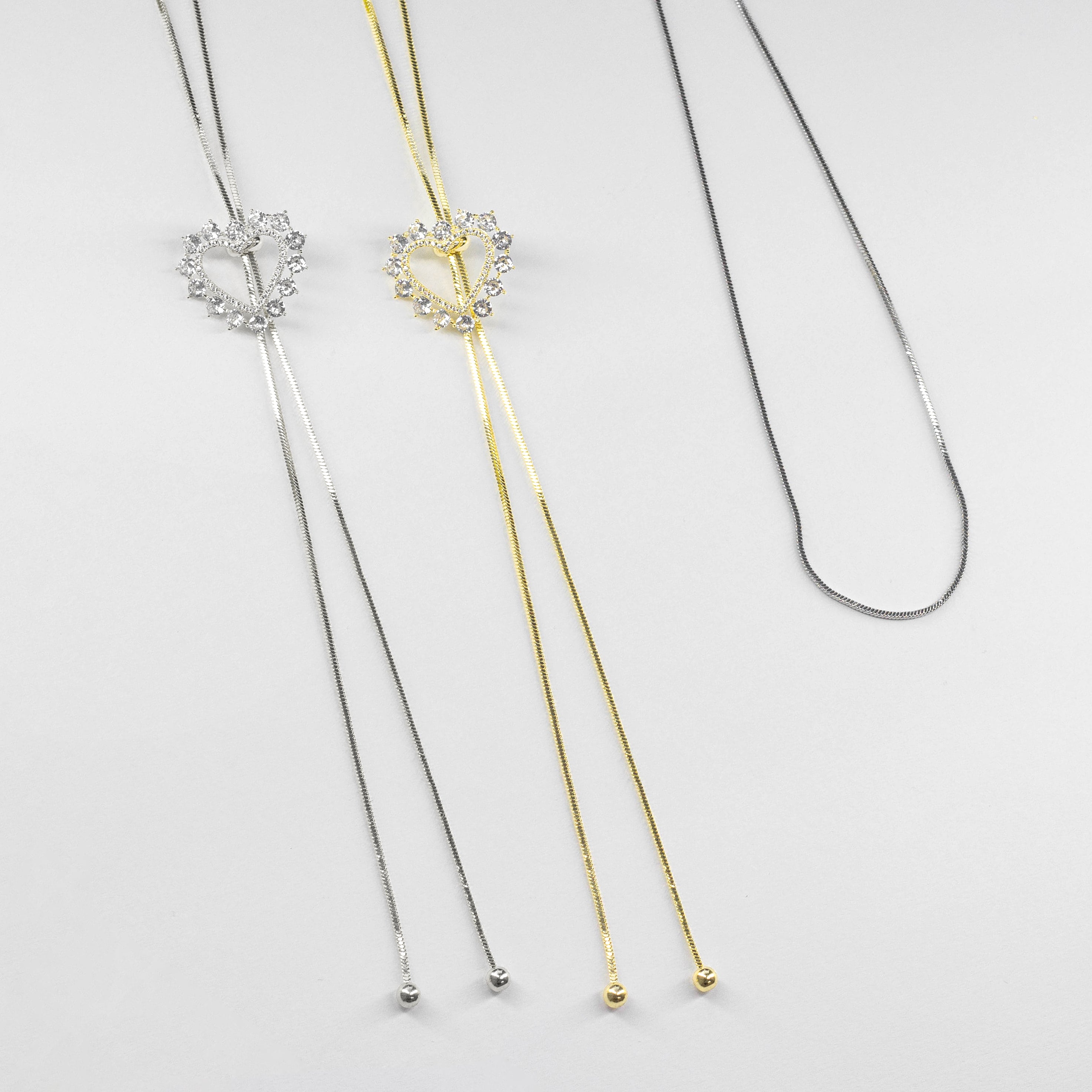Collar Corazón con Detalles Brillantes