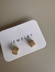 Aretes Topo Rectangulares con Pavé de Brillos