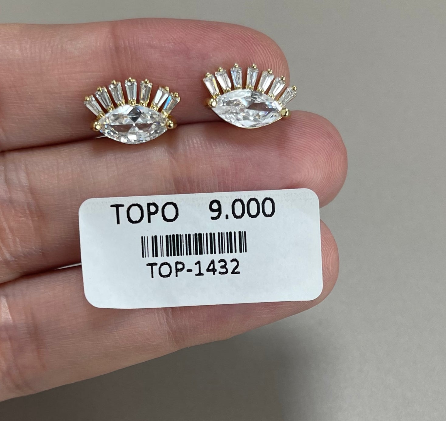 Aretes Topo Ojo Dorados con Cristales Transparentes