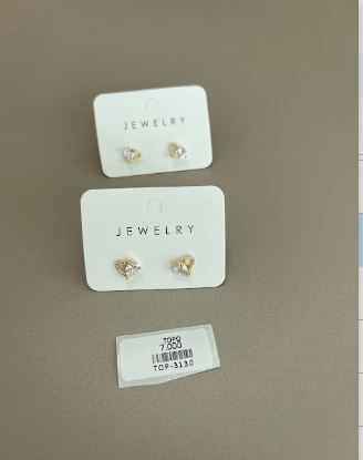 Aretes Topo Corazón con Cristales en Corte Corazón y Pavé